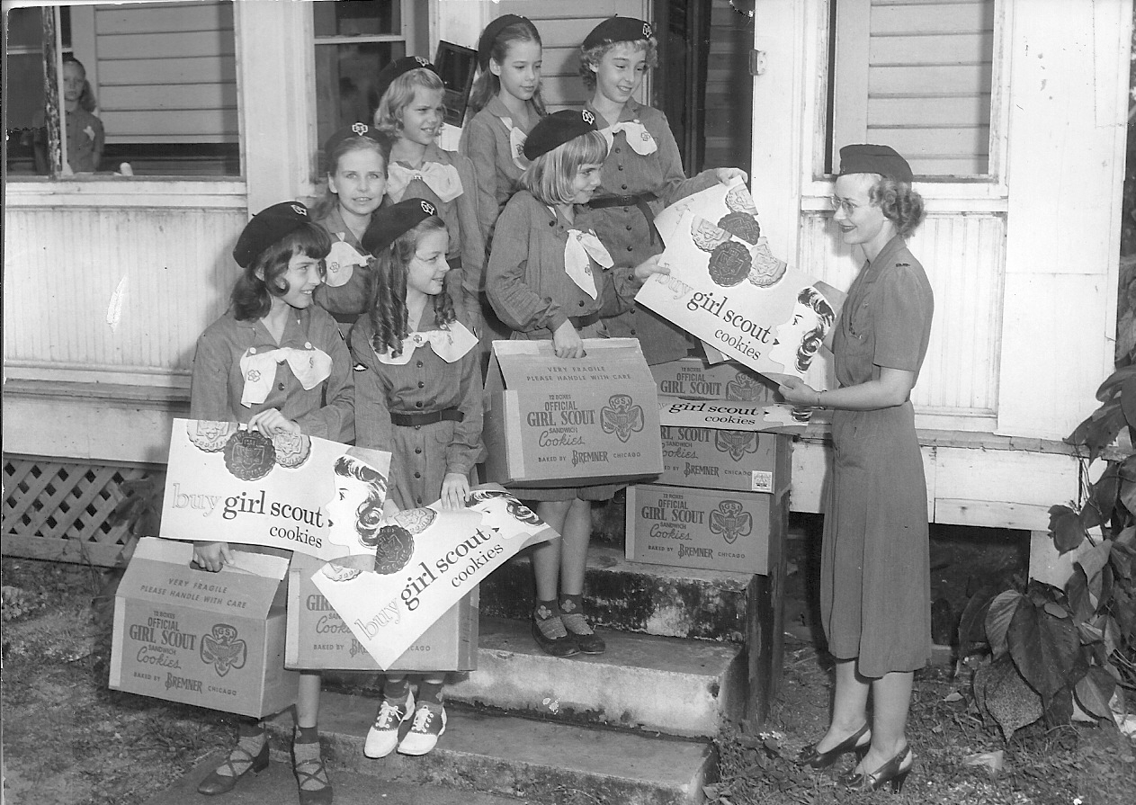 53-Intermediate Scouts Cookies 1950's