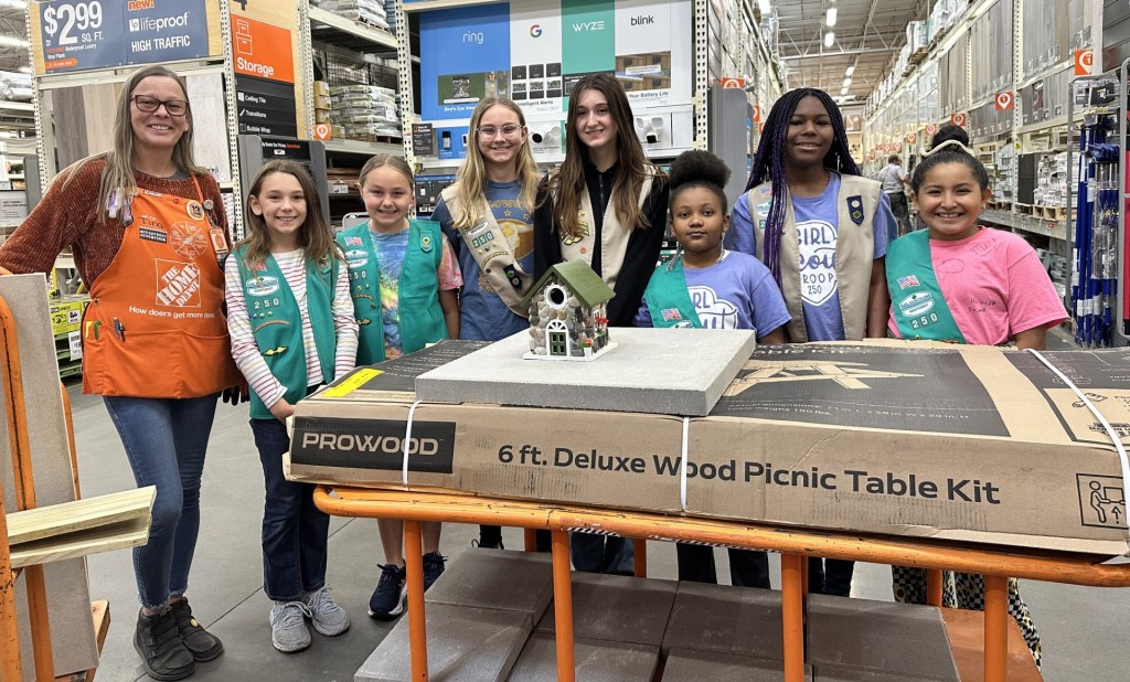A team of Girl Scouts from Girl Scouts of Gulfcoast Florida Troop 250 has transformed an unused area at their elementary school, Cracker Trail Elementary, into a colorful outdoor learning space as part of their Girl Scout Bronze Award project.

The group—Tessa B., Bobbi C., Ivy C., Mystari L., and Maribel A.—spent several months planning and building the space. Designed as a brain break and outdoor classroom, the new area gives students and teachers a place to step outside, learn, and recharge during the school day.